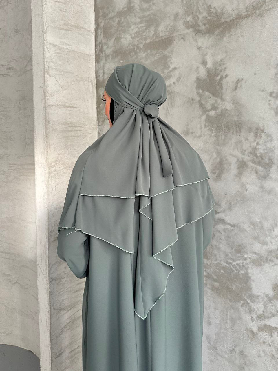 robe hijab avec foulards